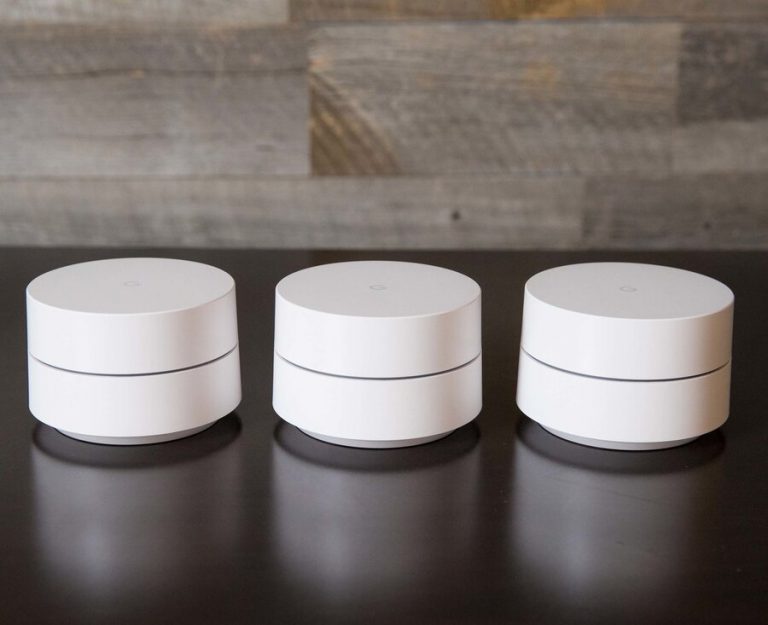 google_wifi_trio_on_table_banner