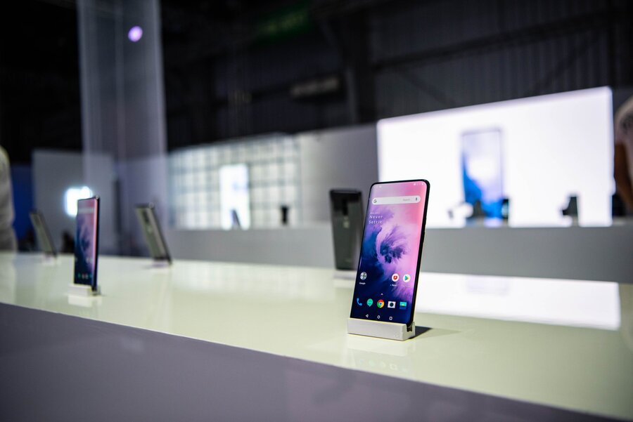 OnePlus 7 Pro August security update arrives, even before Google Pixel lineup (Download links inside)