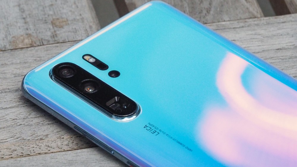 [EMUI 10 via O2] Huawei P30 Pro gets October security update in UK sans Android 10