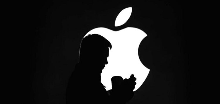 Future iPhones may sport LED-illuminated Apple logo