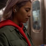 AirPods Pro 4A400 firmware allegedly fixes background noise cancellation issue during phone calls, as per some reports