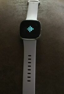 Fitbit-Sense-stuck-at-black-screen-and-logo