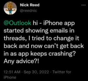 Outlook app organizing emails in thread