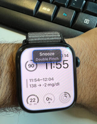 Apple watchOS 9 update Snooze double pinch notification
