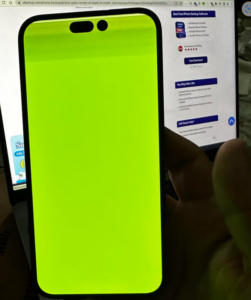 iPhone-14-Pro-Max-green-screen-flickering-issue