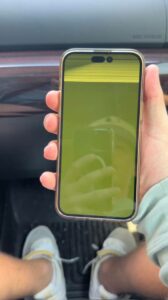 iphone-14-pro-max-green-screen-issue