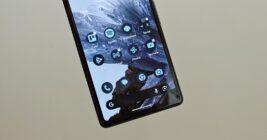 Pixel Launcher app grid size options could expand to include 5x6 and 6x6 layouts