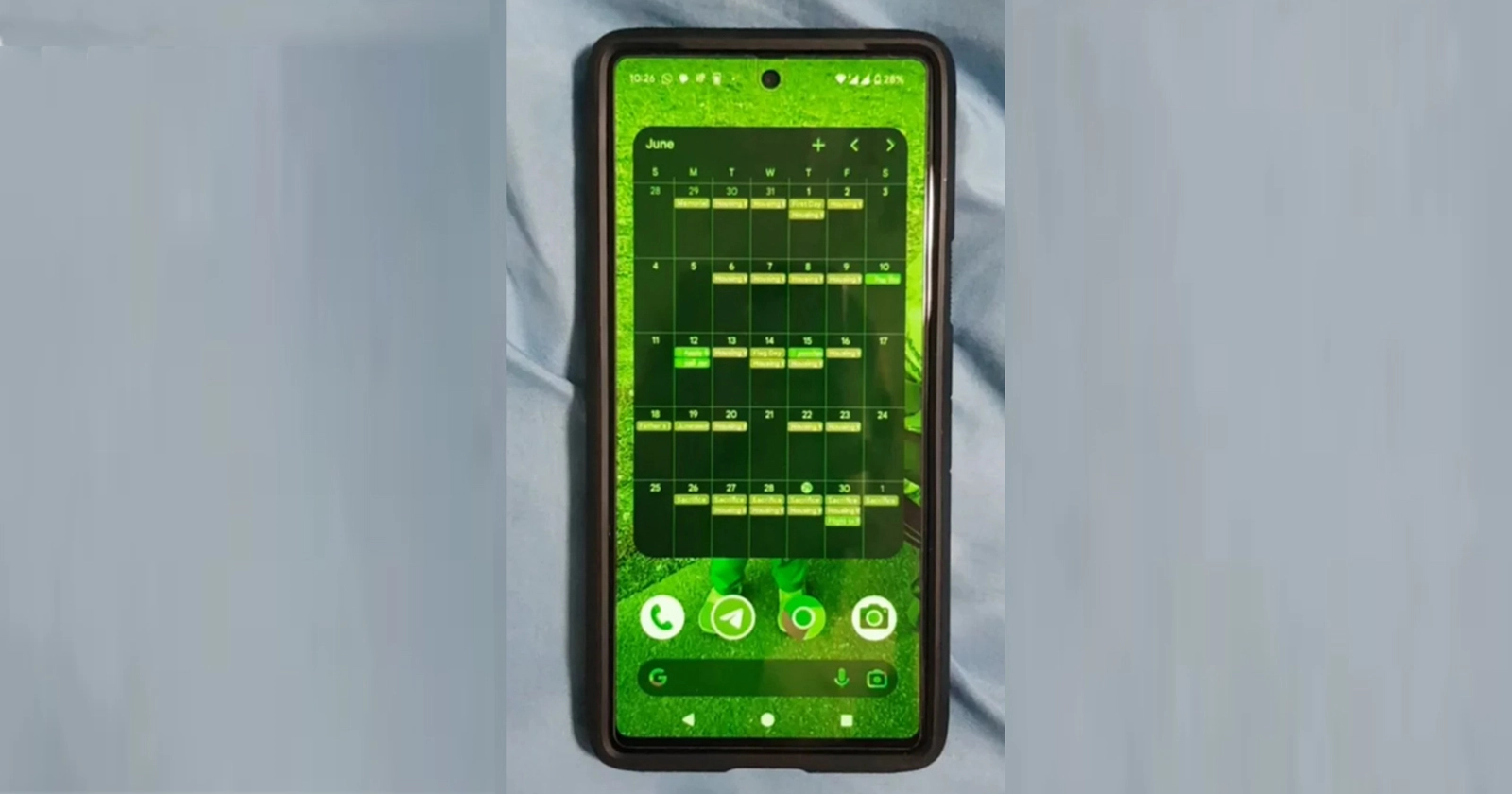 Some Google Pixel 7 users report screen turns green when watching content on Netflix