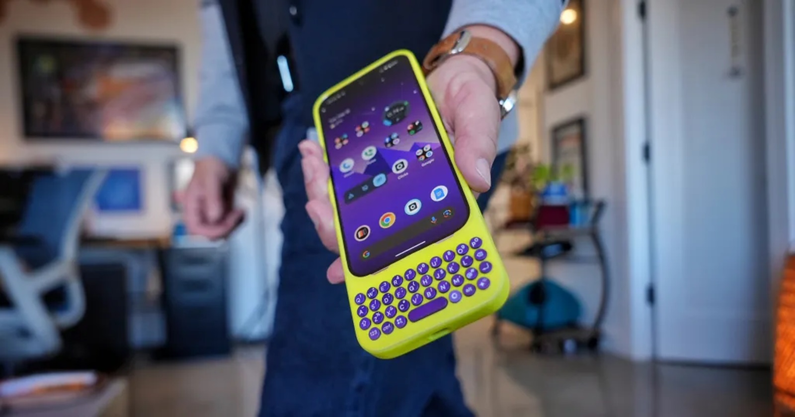 Google Pixel 9 gets a physical keyboard, Pixel 9a pricing leaks, and Android update lifespan extended