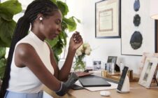 Pixel Stand charging broken for Pixel 10 & 10 Pro after December update, users say