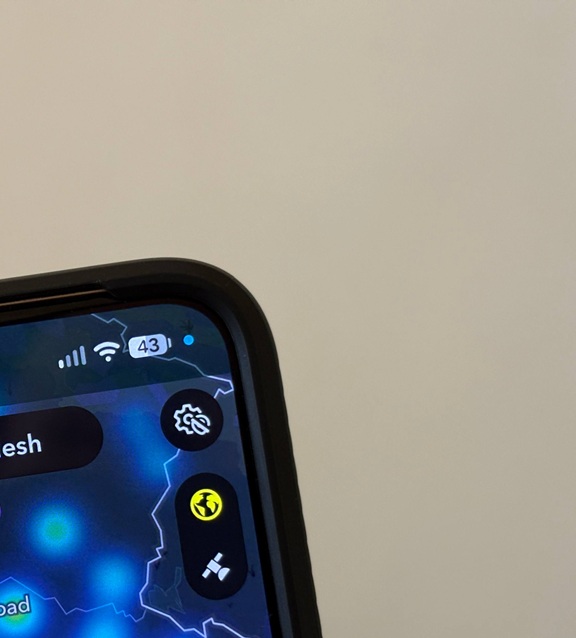 Pixel-blue-location-privacy-indicator