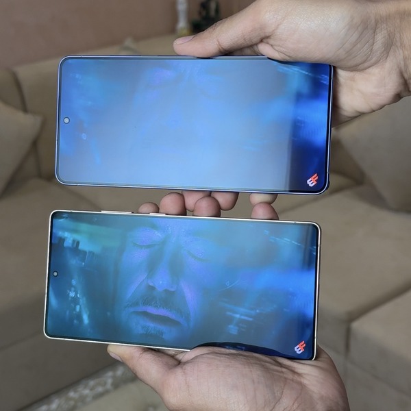 Reportedly worse screen quality on the S26 Ultra.